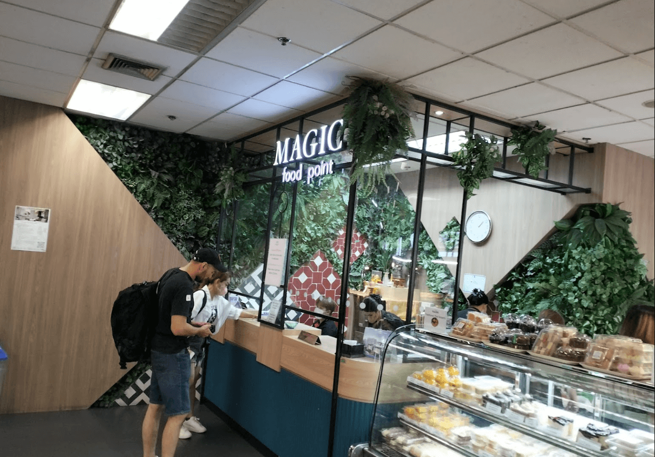 曼谷素萬那普機場(Suvarnabhumi Airport:BKK)美食街 Magic food point