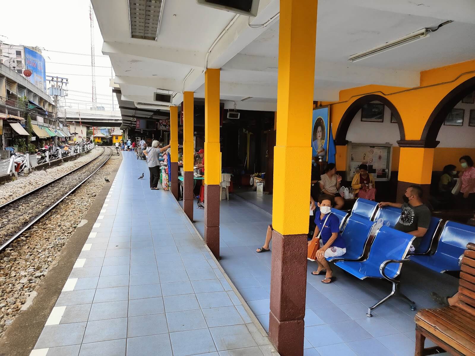 噗市場 Talat Phlu